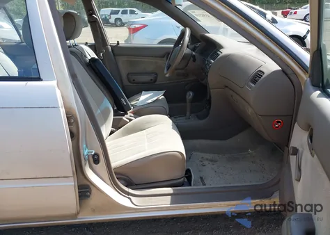 1996 Toyota Corolla from USA, damaged, VIN 2T1BA02E3TC133876